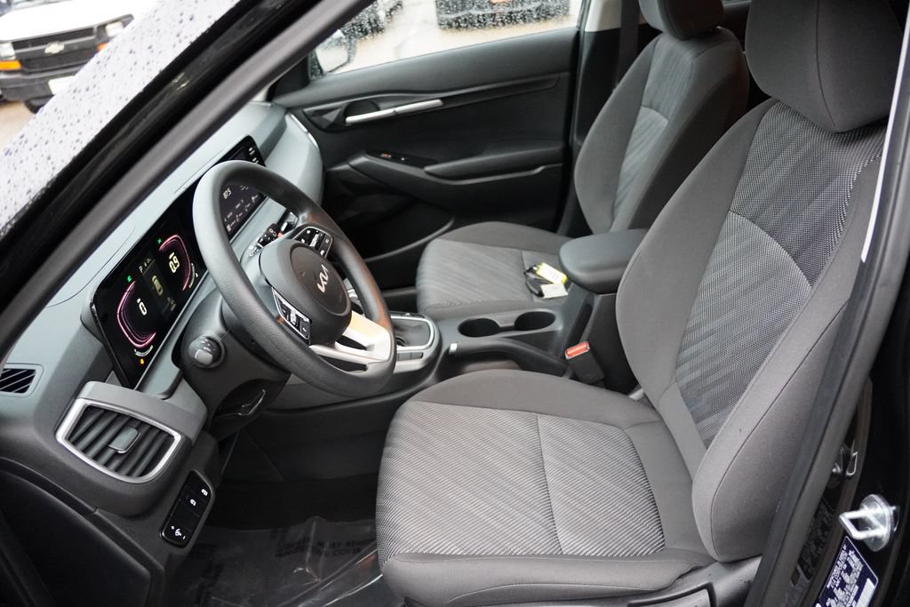 Certified 2024 Kia Seltos LX AWD/4WD image 14