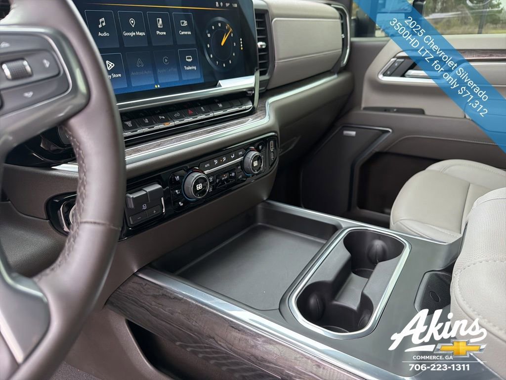 Used 2025 Chevrolet Silverado 3500 LTZ w/ LTZ Premium Package AWD/4WD image 17