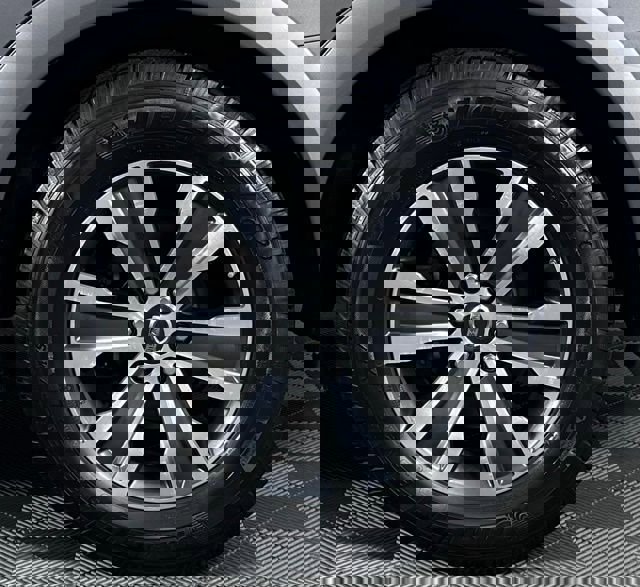 Used 2017 Nissan Armada SL w/ Moonroof Package image 12