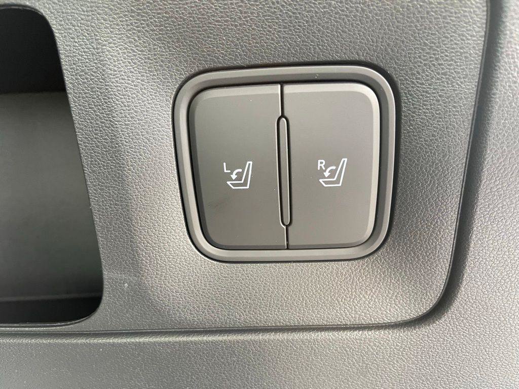 New 2026 Hyundai Ioniq 9 SE AWD/4WD image 35