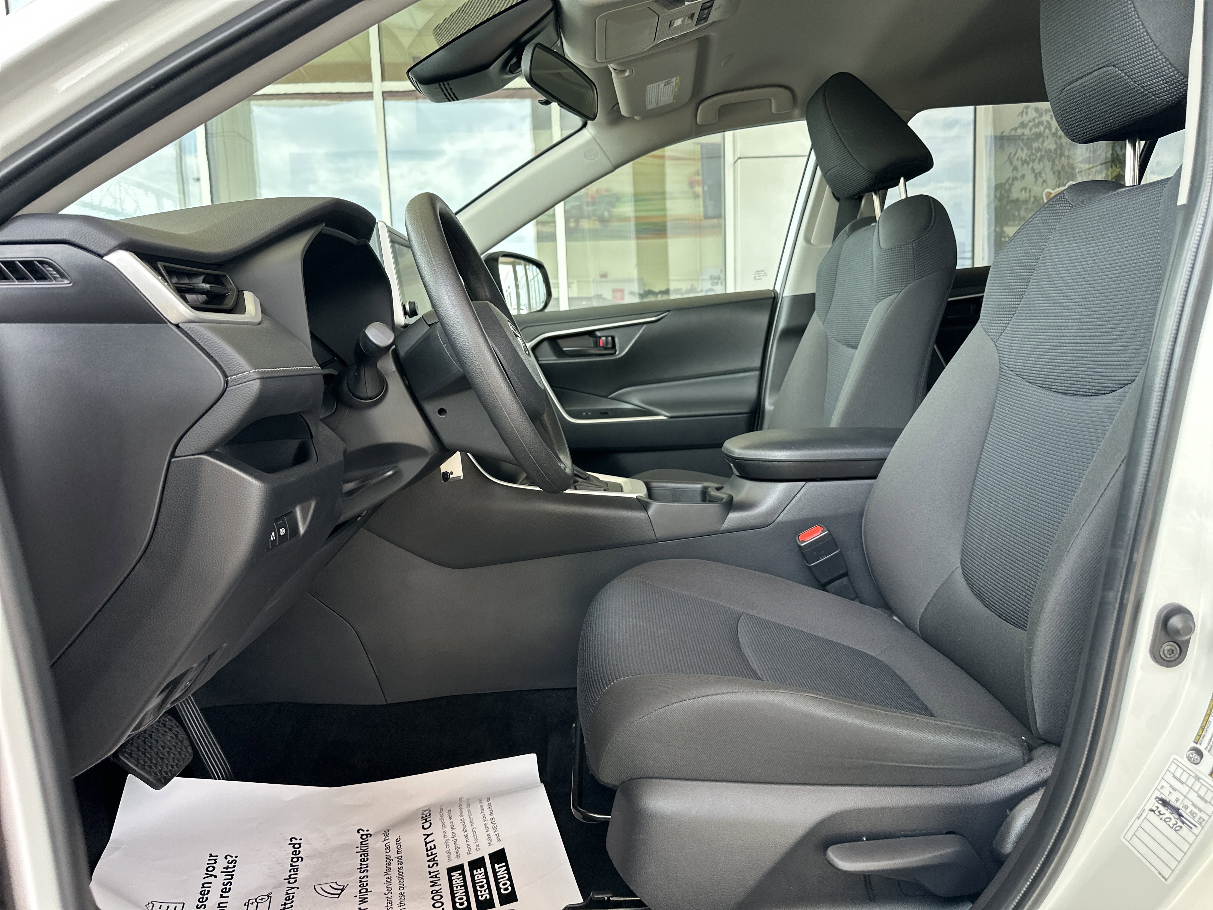 Certified 2025 Toyota RAV4 LE AWD/4WD image 13