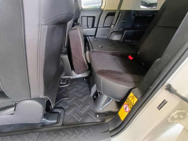 Used 2013 Toyota FJ Cruiser 4WD w/ Convenience Pkg image 57