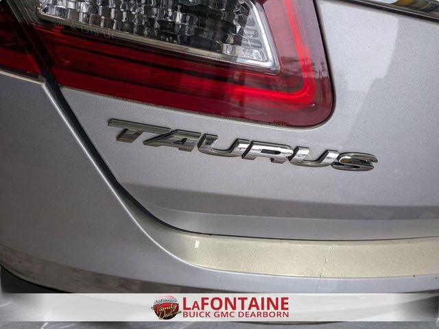 Used 2018 Ford Taurus Limited FWD image 10