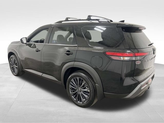 New 2026 Nissan Pathfinder SL w/ SL Premium Package FWD image 4