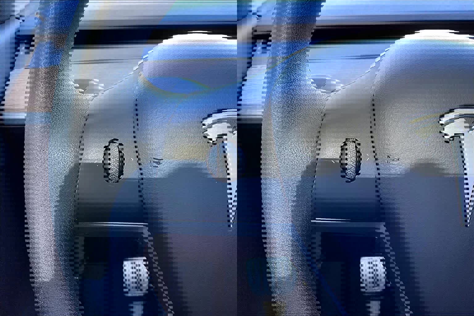 Used 2021 Tesla Model Y Performance image 24