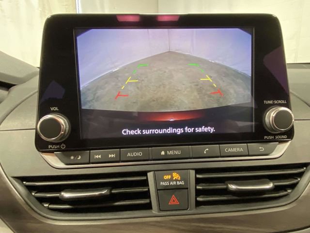 Used 2024 Nissan Altima 2.5 SV image 15