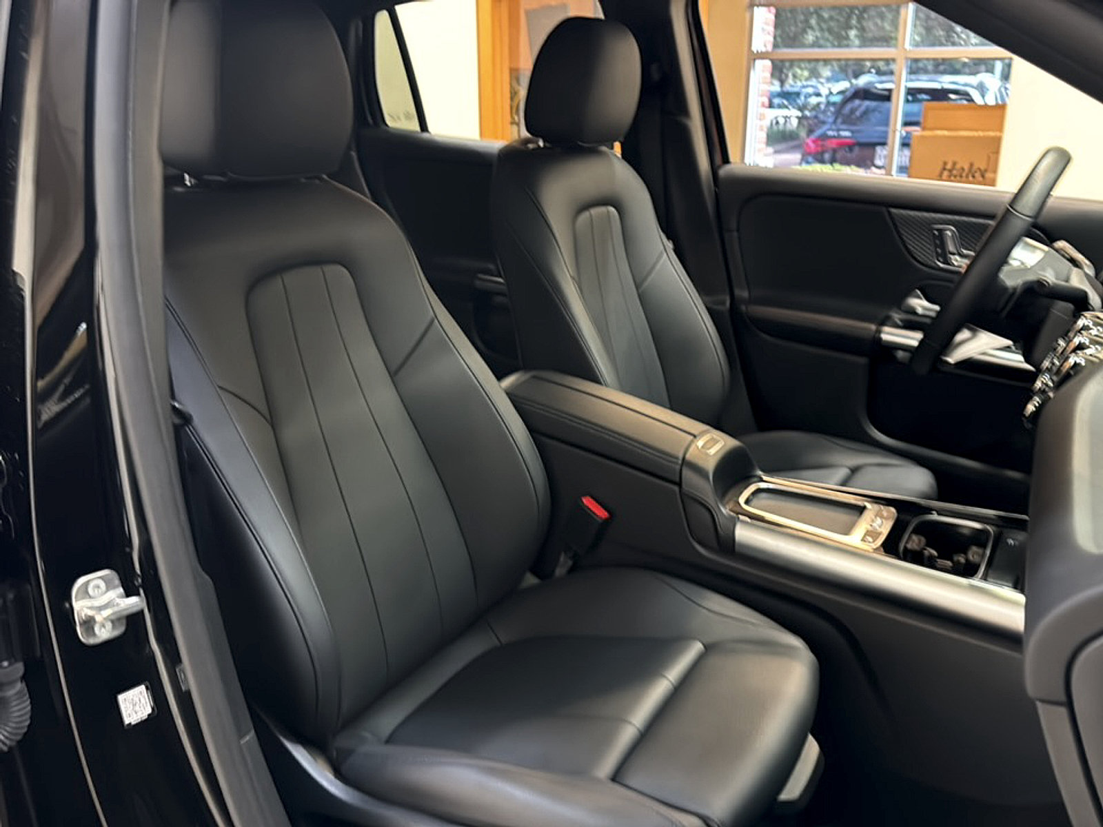 Certified 2025 Mercedes-Benz GLA 250 image 15