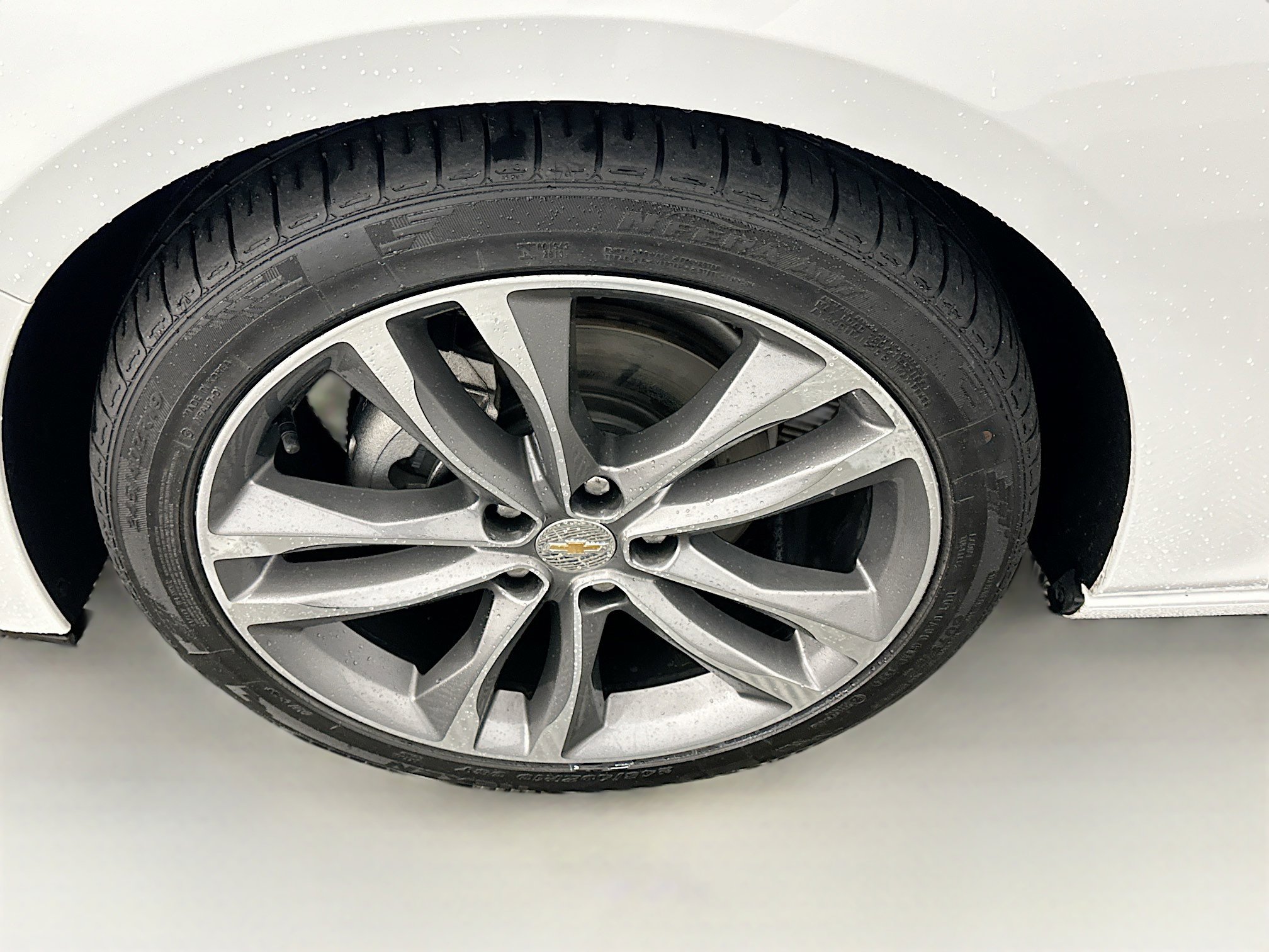 Used 2024 Chevrolet Malibu LT image 11