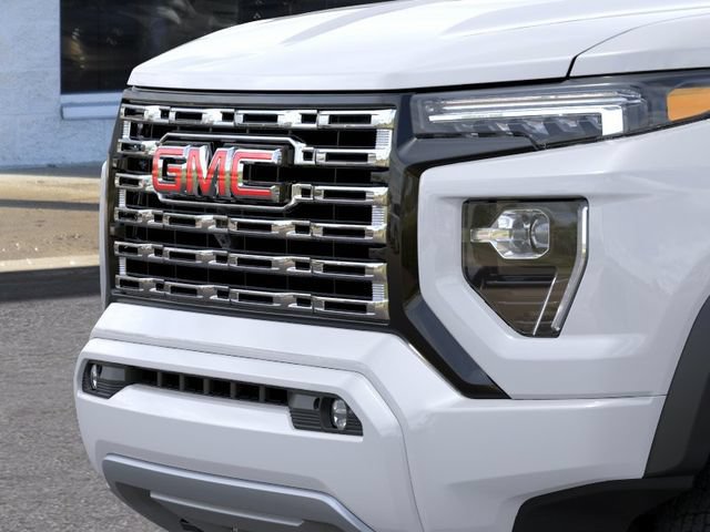 New 2026 GMC Canyon Denali AWD/4WD image 13