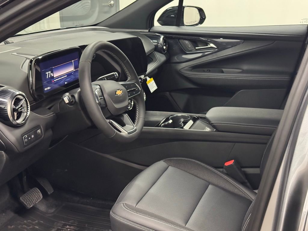 New 2025 Chevrolet Blazer EV LT image 25