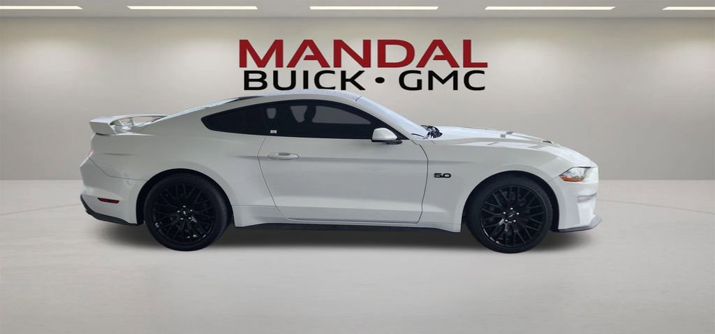 Used 2018 Ford Mustang GT w/ GT Performance Package RWD image 4