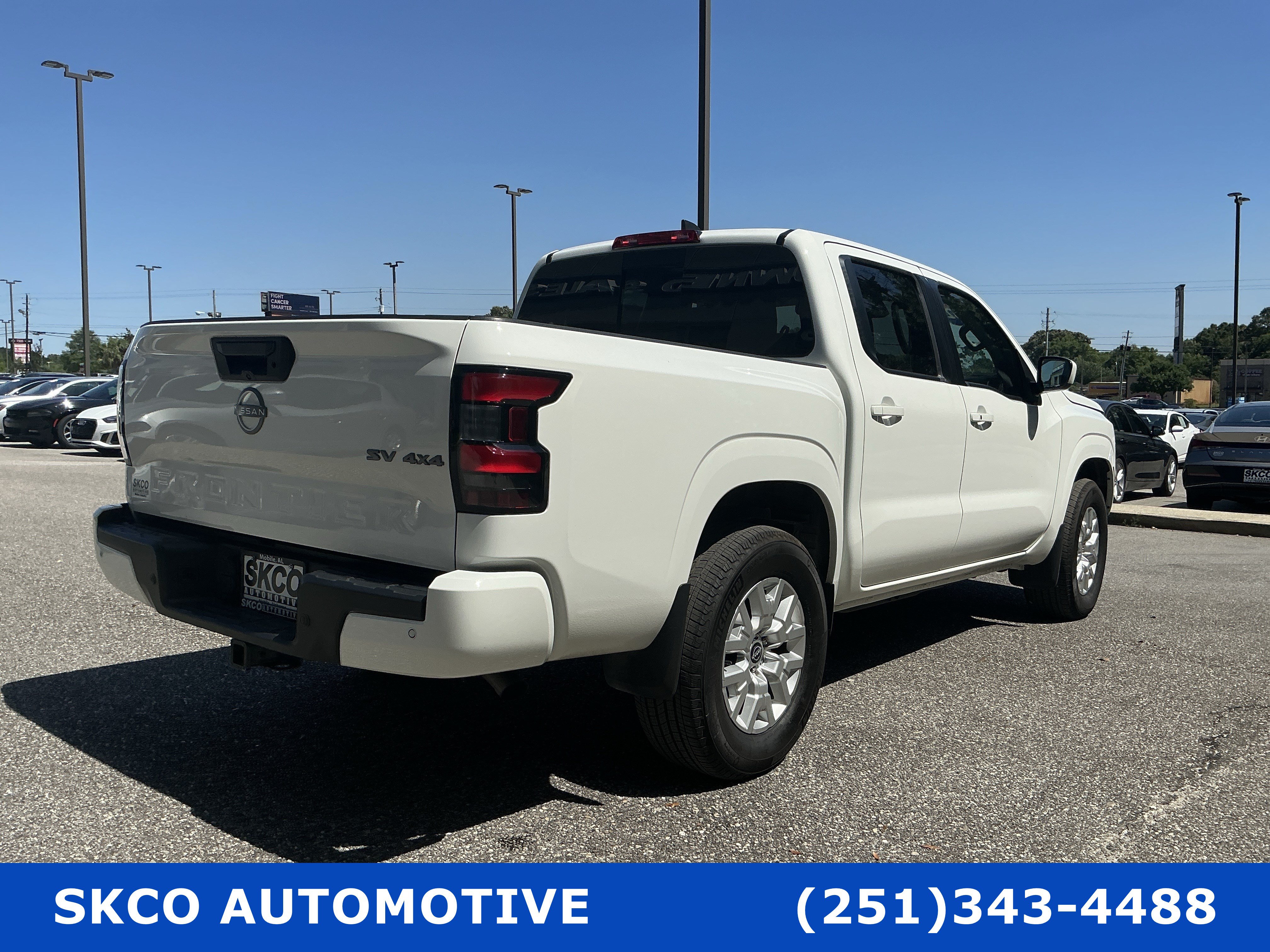 Used 2023 Nissan Frontier SV w/ SV Convenience Package AWD/4WD image 5