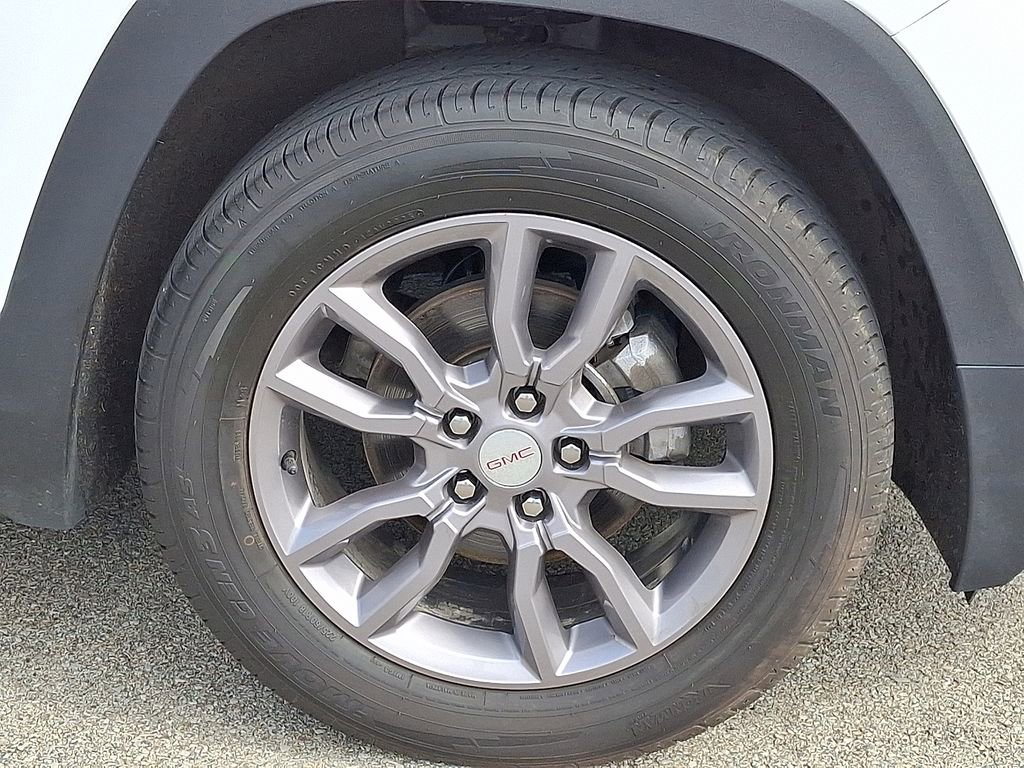 Used 2024 GMC Terrain SLT image 8