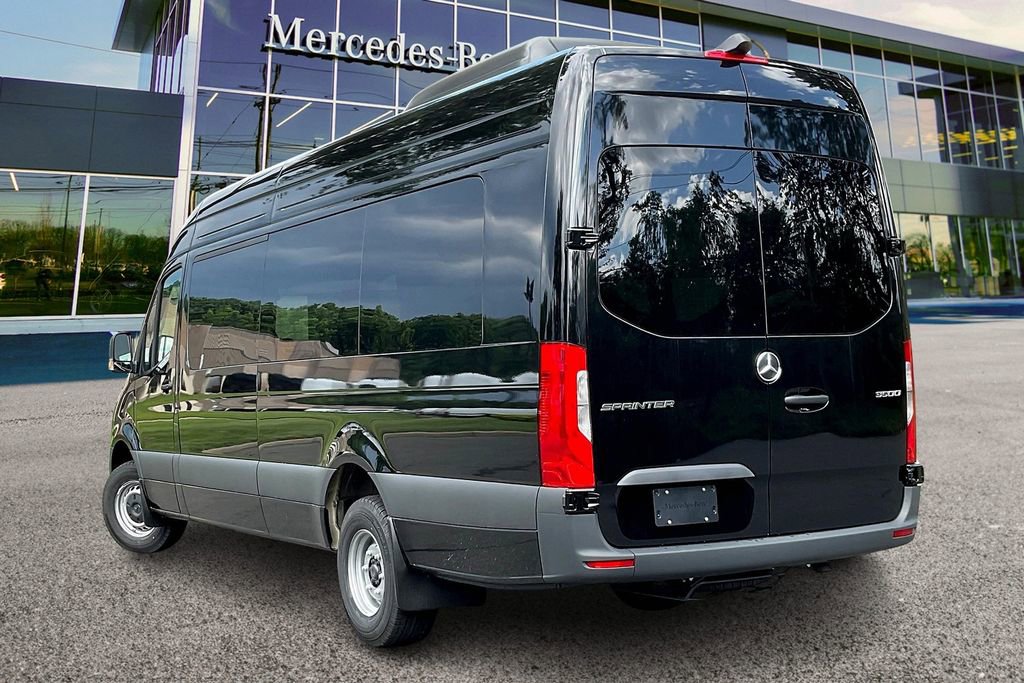 New 2025 Mercedes-Benz Sprinter 3500 image 3
