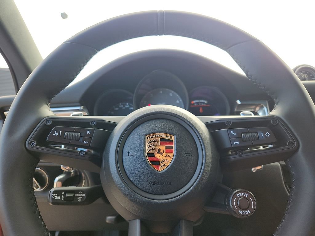 New 2026 Porsche Macan S image 17