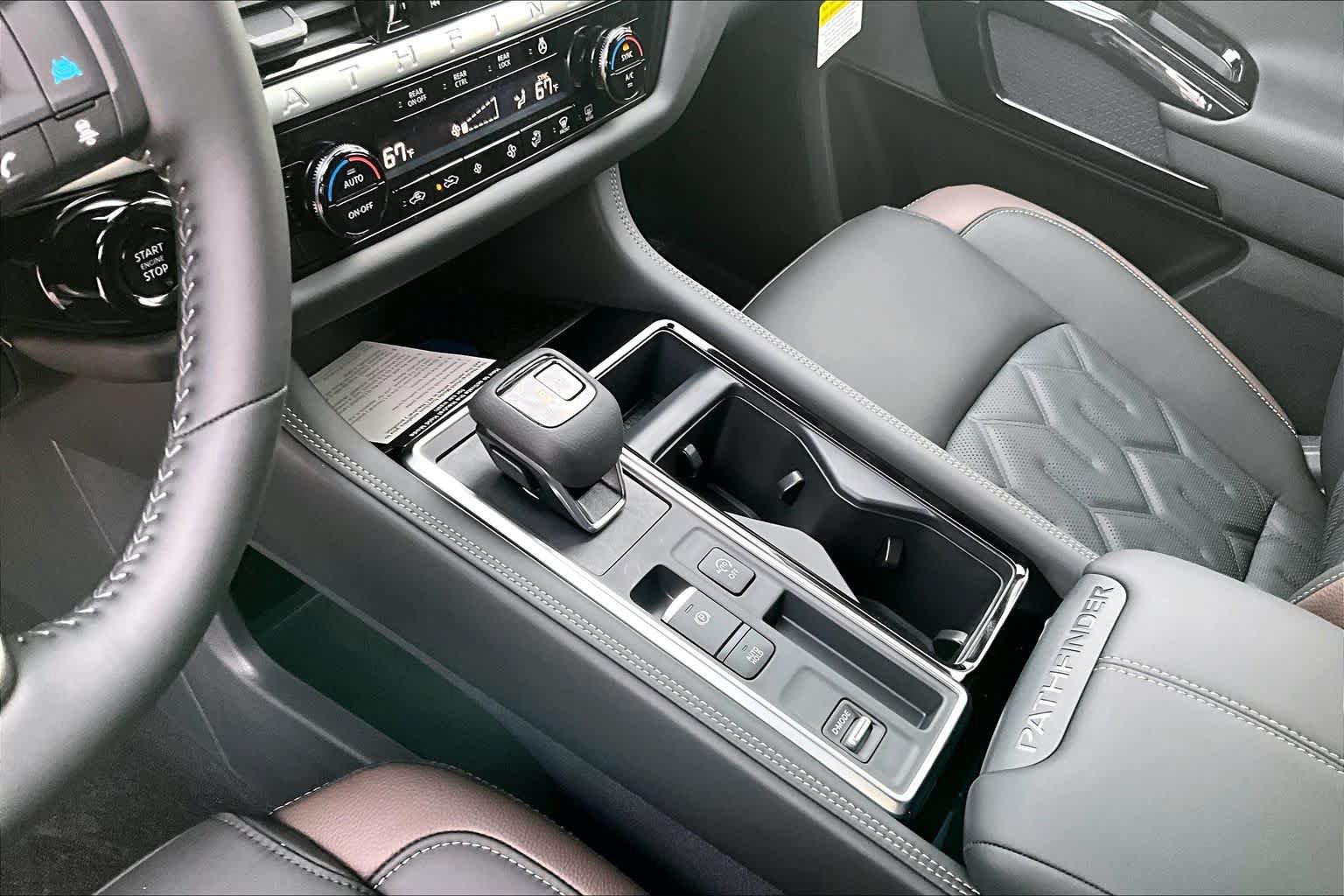 New 2026 Nissan Pathfinder Platinum w/ Cargo Package FWD image 11