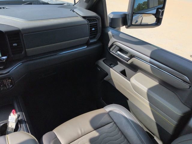 Used 2025 Chevrolet Silverado 2500 ZR2 w/ ZR2 Bison Edition image 21