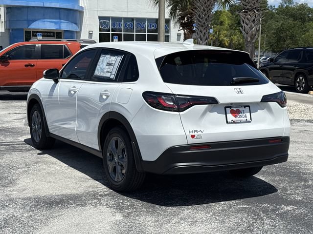 New 2027 Honda HR-V LX image 9