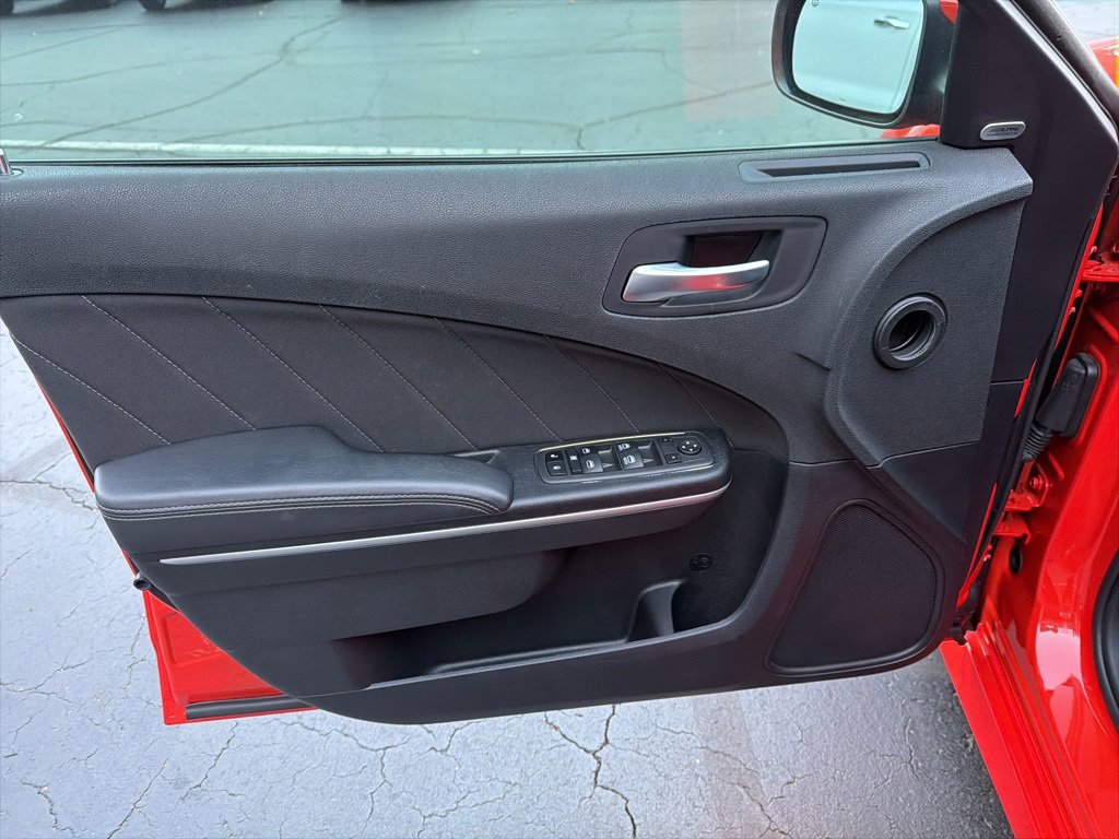 Used 2022 Dodge Charger Scat Pack image 7