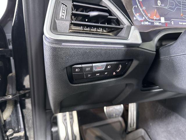 Used 2022 BMW 430i xDrive Convertible w/ M Sport Package image 18