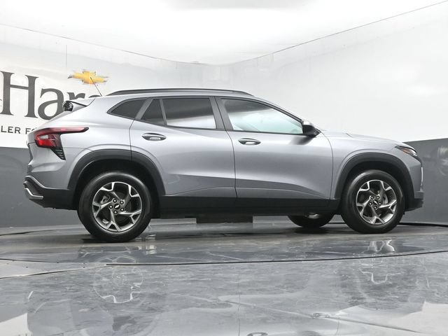Used 2025 Chevrolet Trax LT w/ Driver Confidence Package FWD image 55