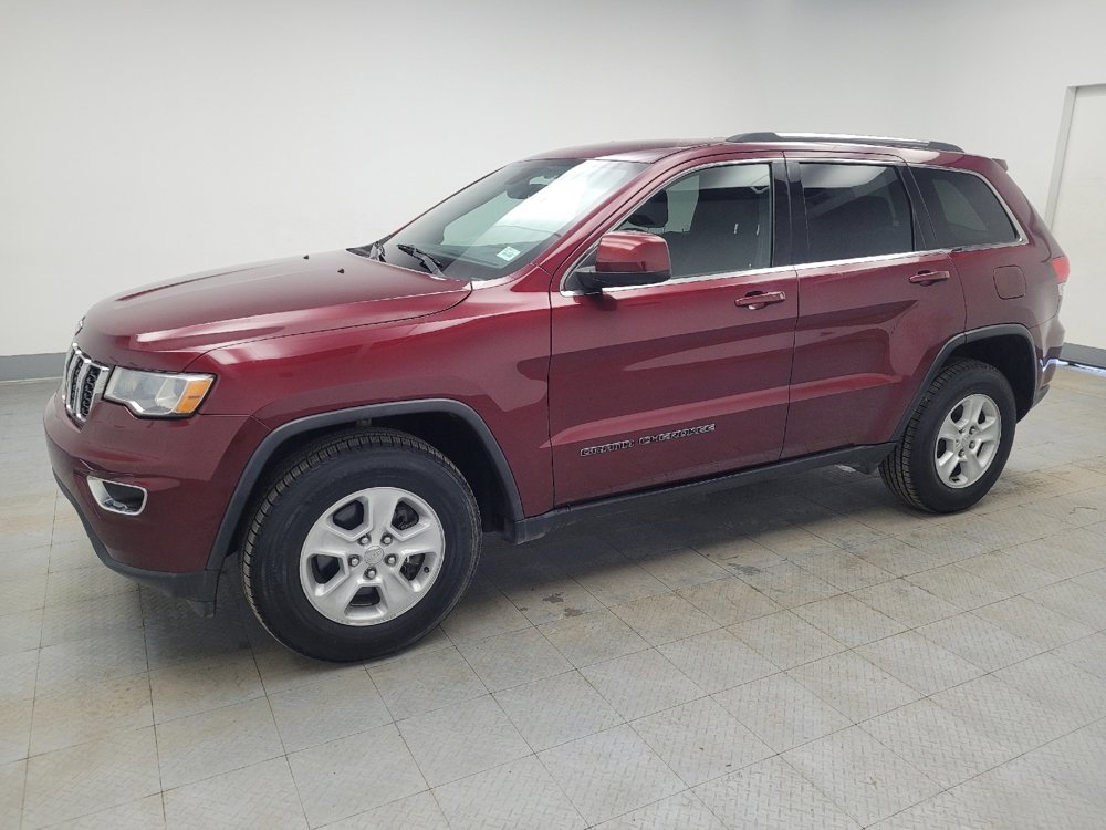 Used 2017 Jeep Grand Cherokee Laredo w/ Quick Order Package 23E image 2
