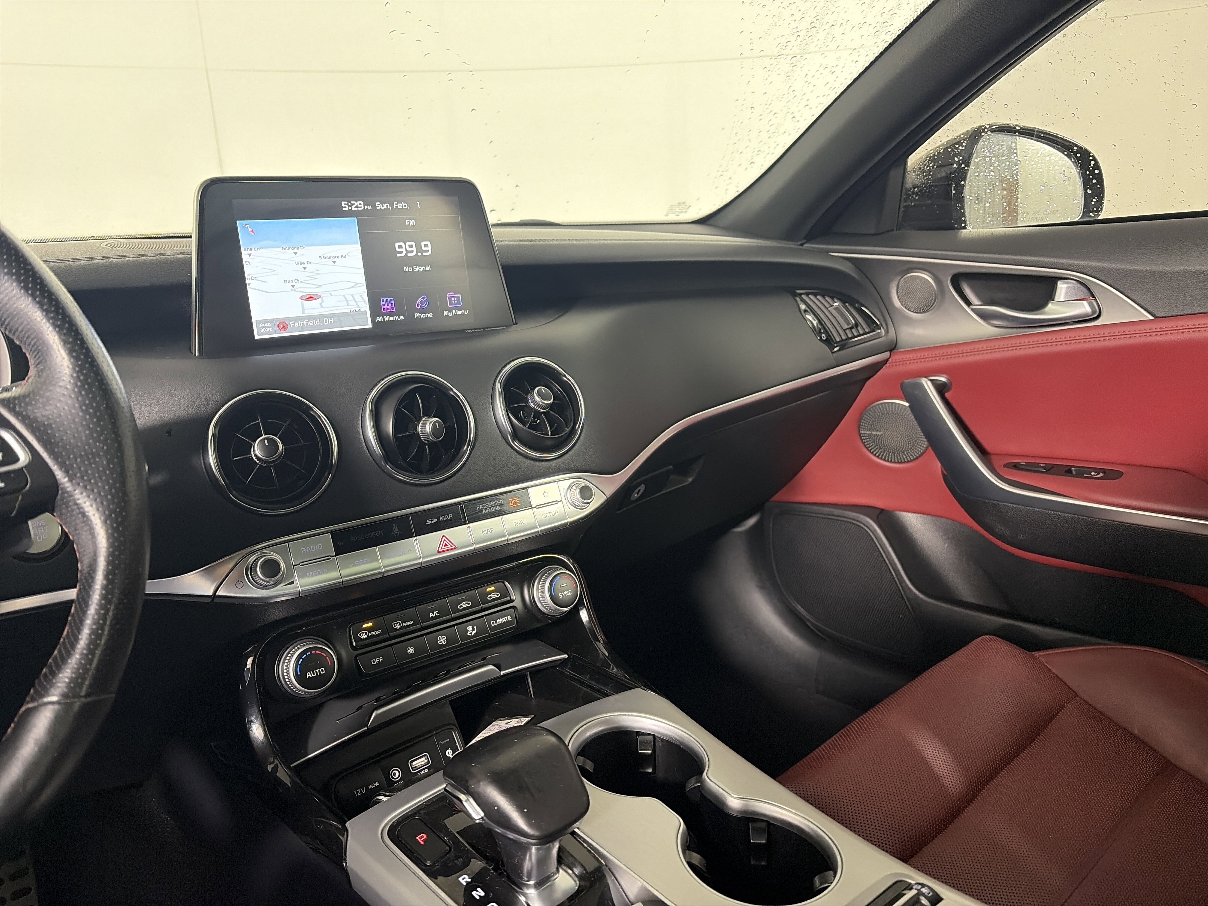 Used 2019 Kia Stinger GT2 image 25