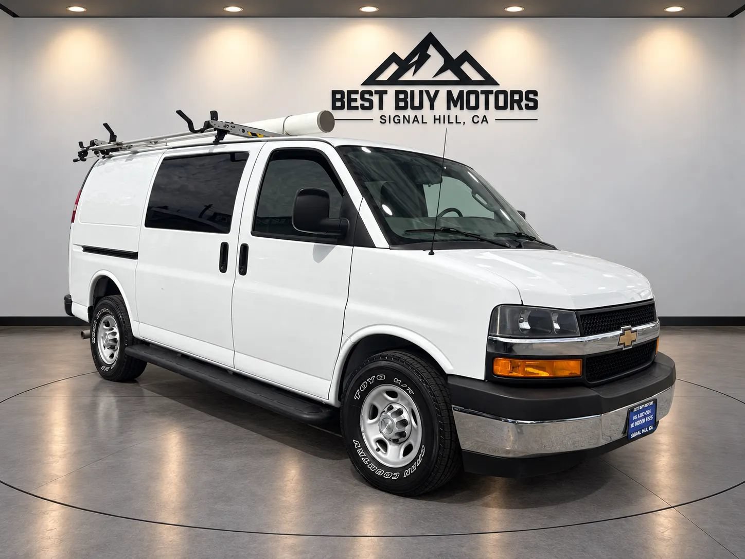 Used 2018 Chevrolet Express 2500 w/ Driver Convenience Package