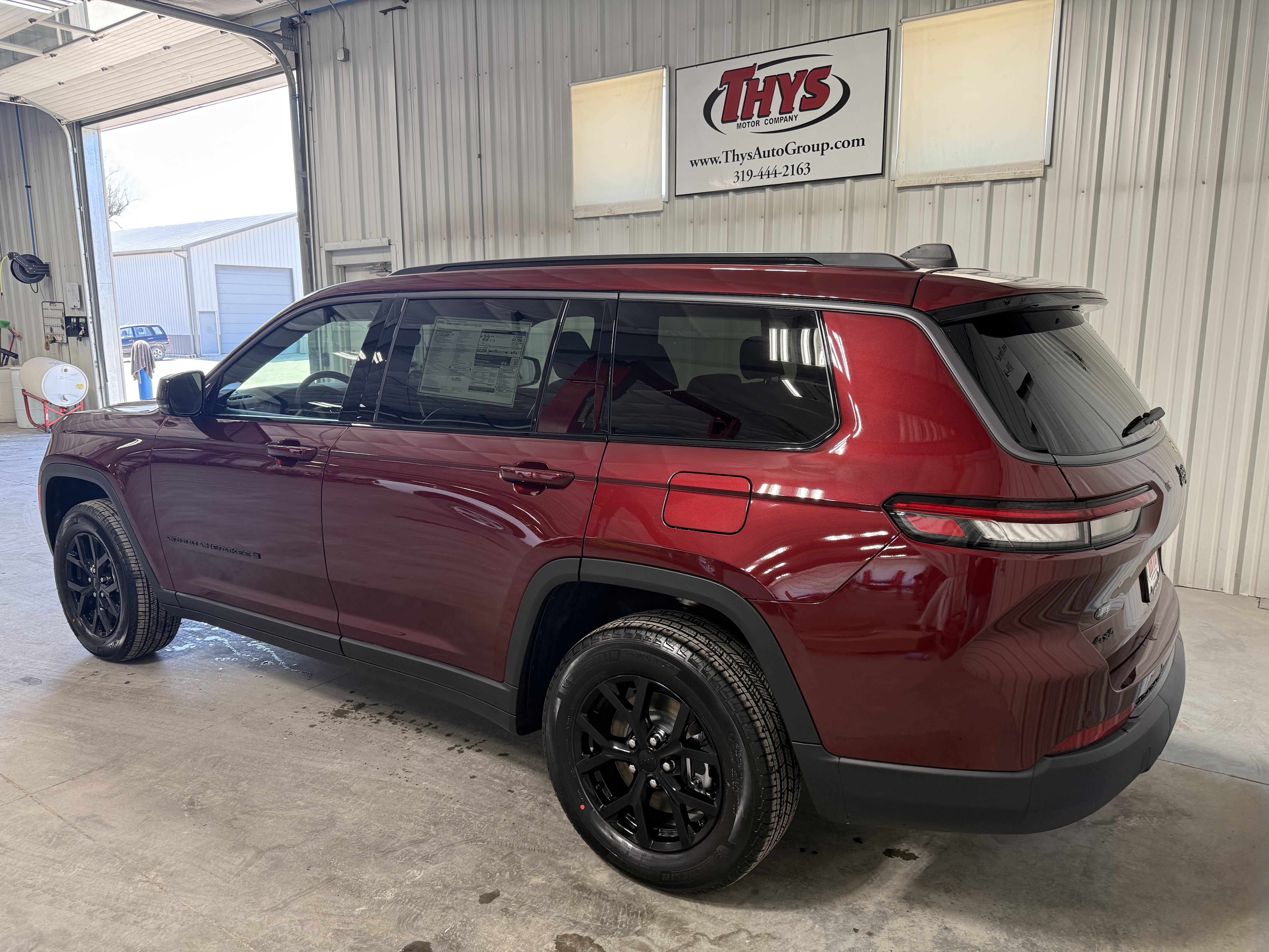 New 2026 Jeep Grand Cherokee L 4WD image 15