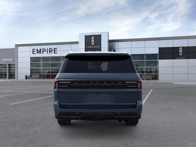 New 2026 Lincoln Navigator L Reserve AWD/4WD image 5