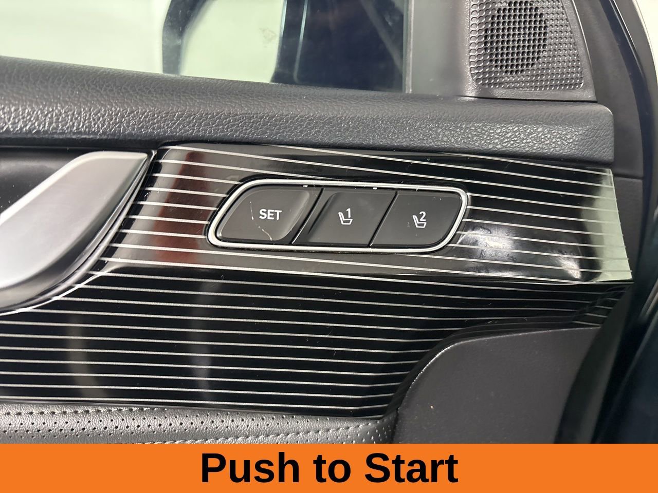 Used 2023 Hyundai Palisade Calligraphy image 10