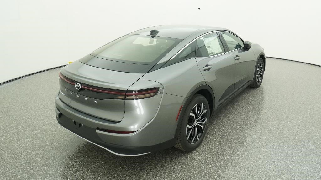 New 2026 Toyota Crown XLE image 19