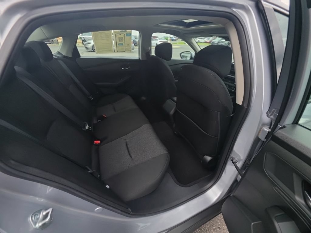 Certified 2023 Honda Accord EX image 29