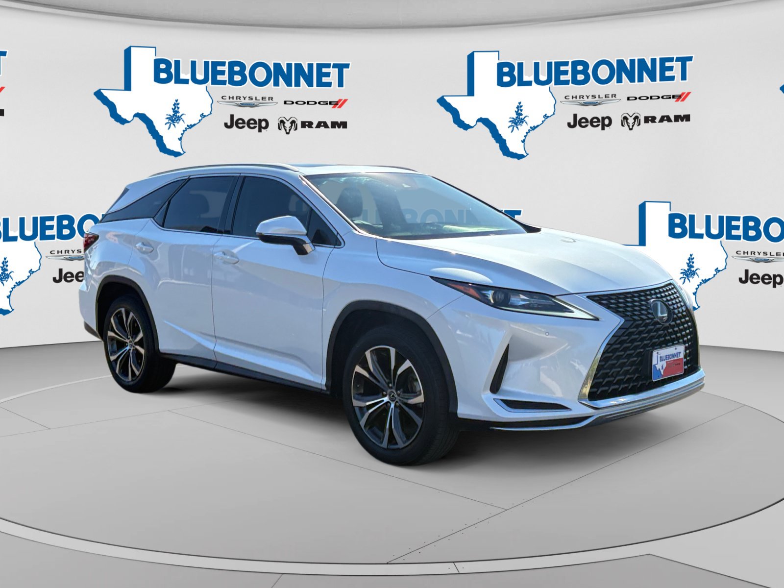 Used 2020 Lexus RX 350L FWD w/ Premium Package image 3