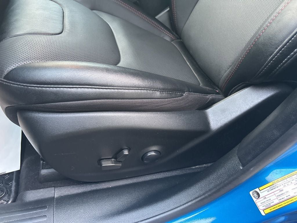 Used 2022 Jeep Cherokee Trailhawk w/ Sound & Nav Group image 9