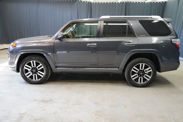 Used 2019 Toyota 4Runner Limited AWD/4WD image 4