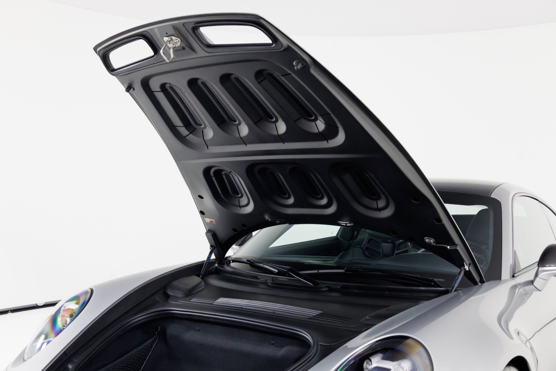 Used 2022 Porsche 911 GT3 RWD image 44
