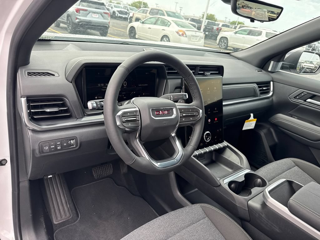 New 2027 GMC Terrain Elevation w/ Technology Package II AWD/4WD image 17