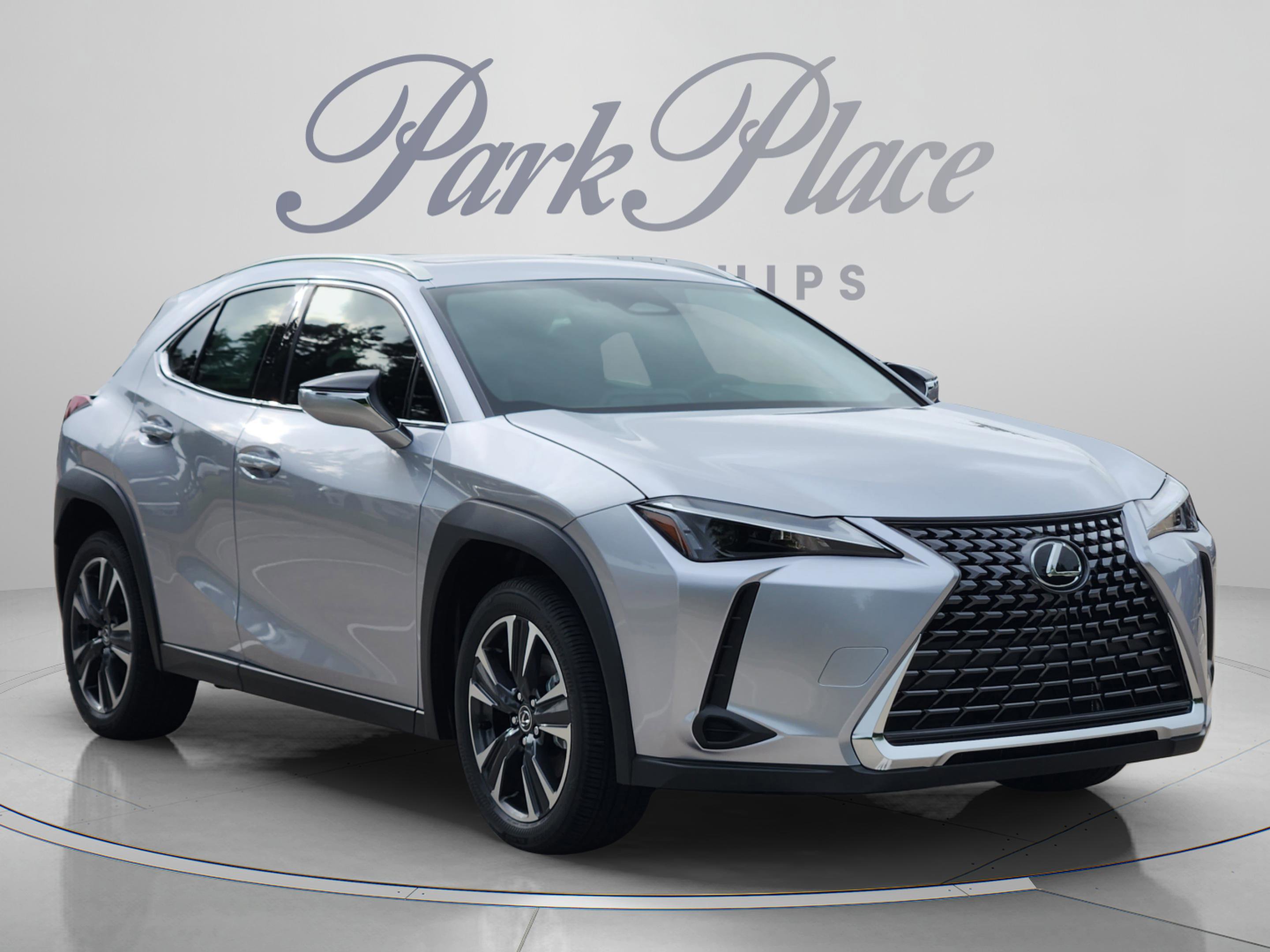 New 2026 Lexus UX 300h FWD image 4