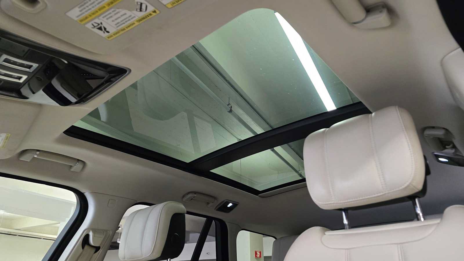 Used 2019 Land Rover Range Rover AWD/4WD image 21