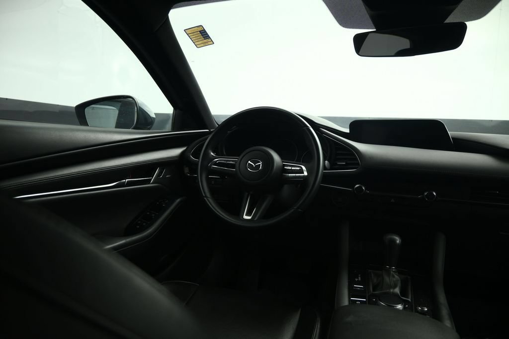 Used 2019 MAZDA MAZDA3 Hatchback w/ Premium Package FWD image 38