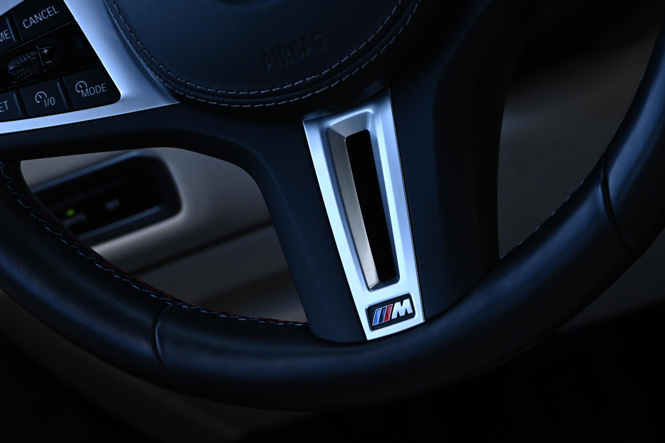 Used 2024 BMW X7 M60i w/ Executive Package image 30