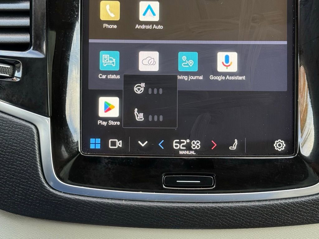 Used 2023 Volvo XC90 B5 Plus w/ Protection Package Premier image 37