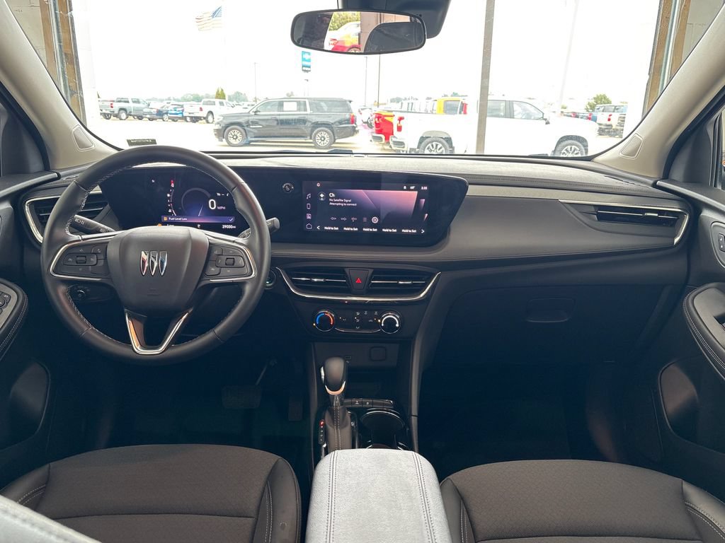 Used 2025 Buick Encore GX Preferred FWD image 17