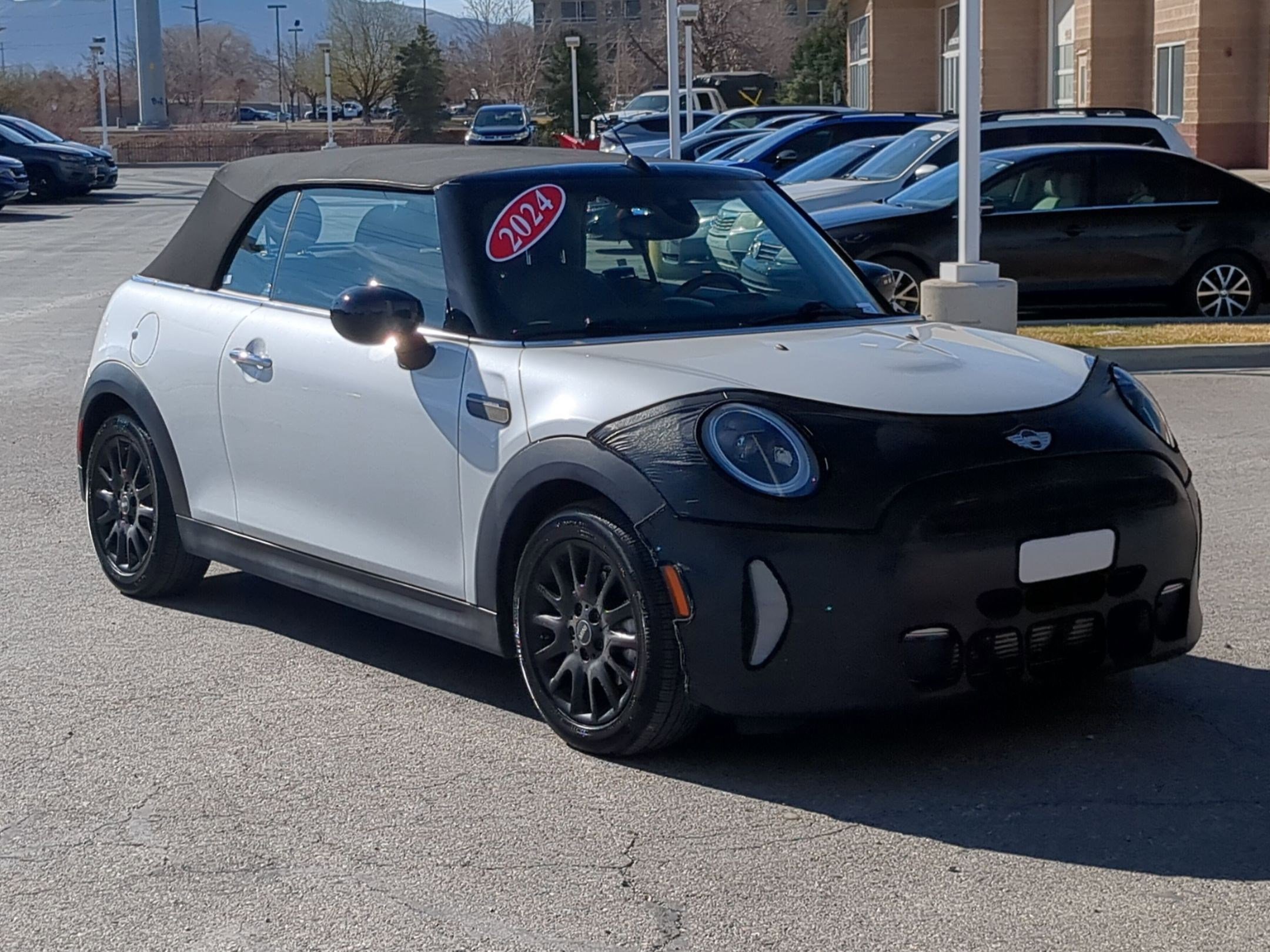 Used 2024 MINI Cooper Convertible image 8