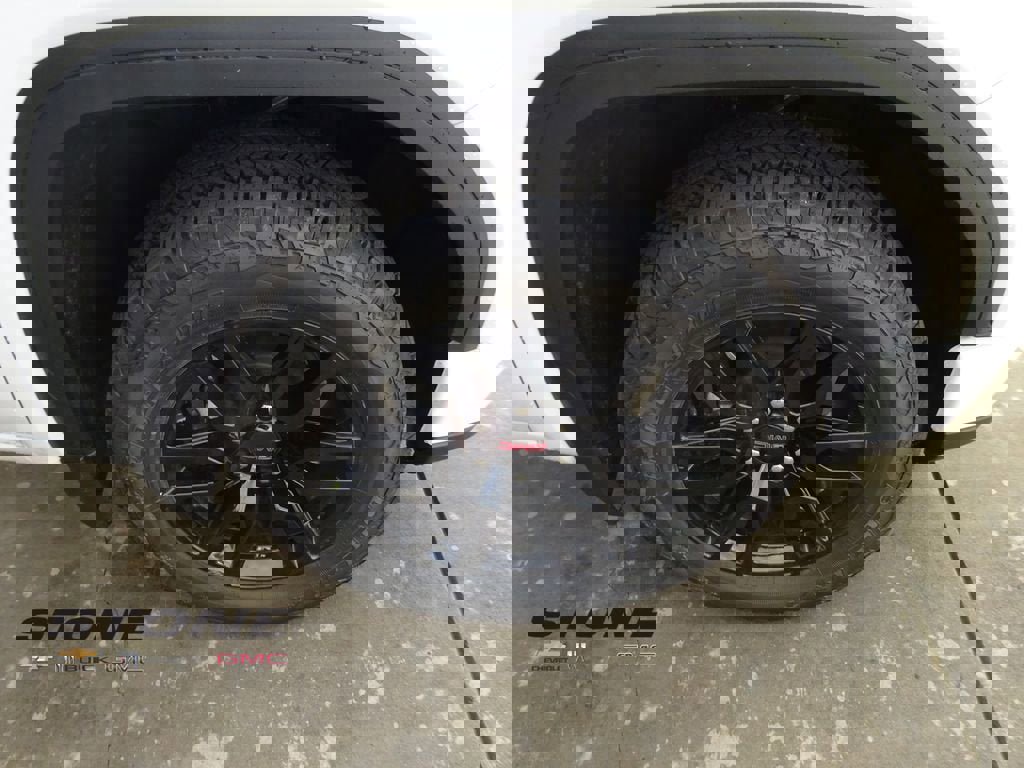 New 2026 GMC Sierra 1500 Elevation image 11