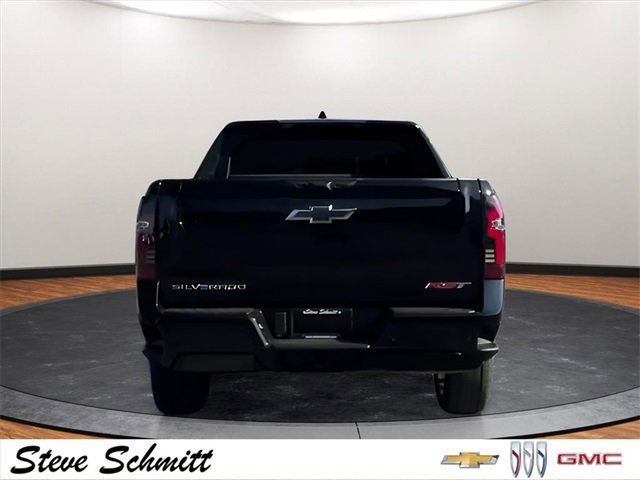 New 2025 Chevrolet Silverado EV RST image 8