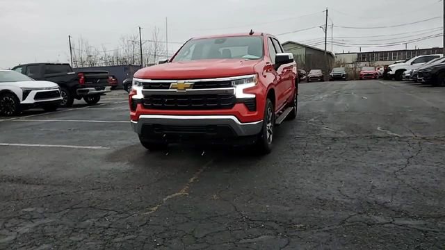 Certified 2024 Chevrolet Silverado 1500 LT image 3