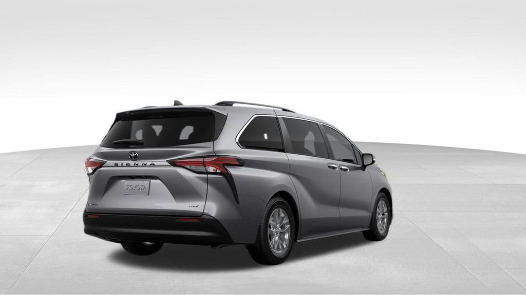 New 2026 Toyota Sienna XLE image 9