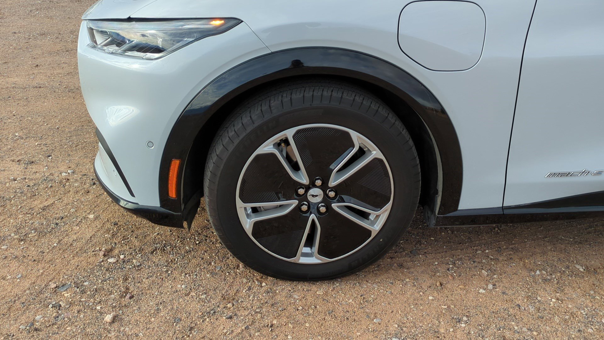 Used 2023 Ford Mustang Mach-E Premium image 11